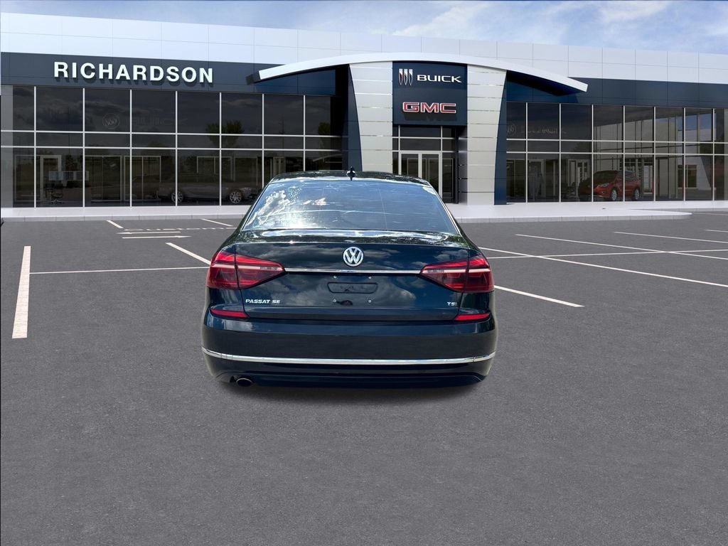 Used 2018 Black Volkswagen 2.0T SE image 4