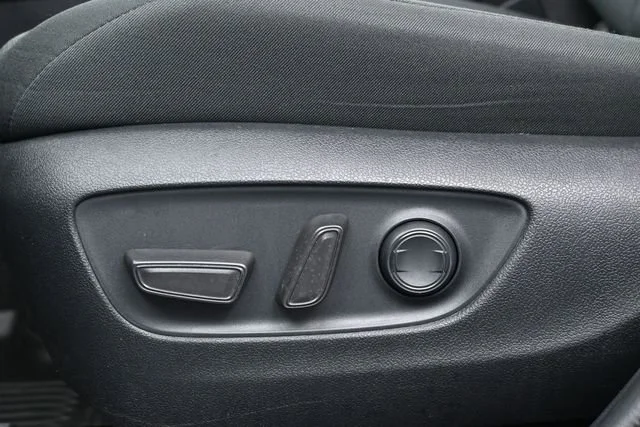 Used 2022 Magnetic Gray Met Toyota XLE image 11