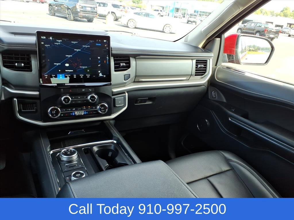 Used 2022 Red Ford XLT image 26