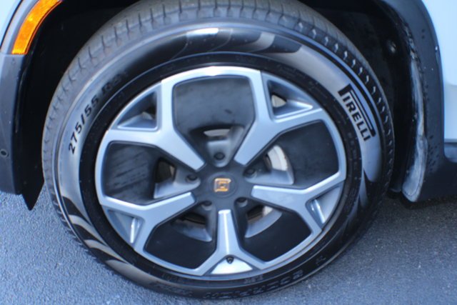 Used 2024 RIVIAN BLUE Rivian Adventure image 5