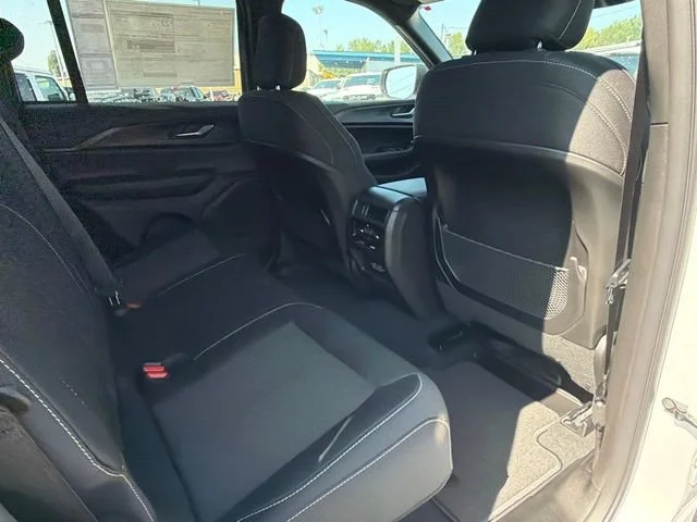 New 2026 Bright White Clearcoat Jeep Laredo image 12