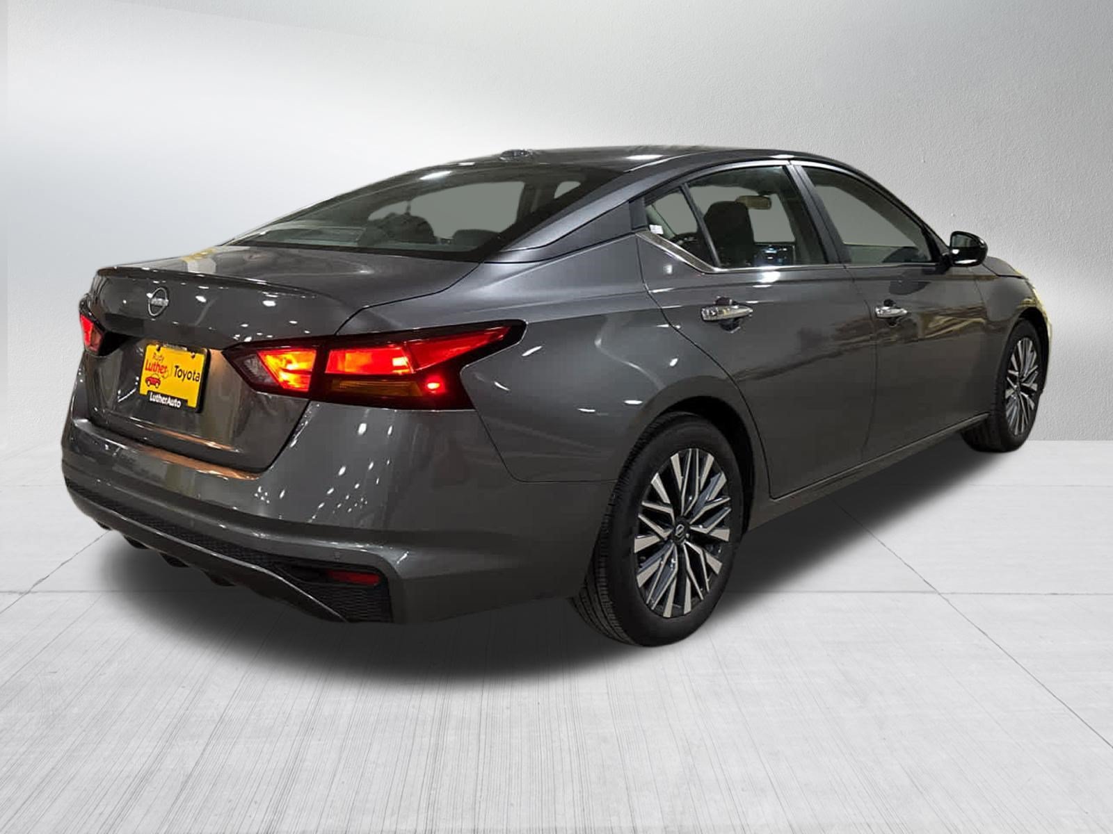 Used 2025 Gun Metallic Nissan SV image 6