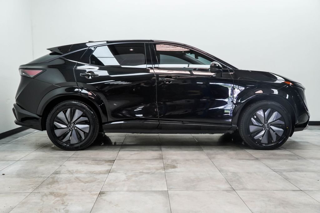 Used 2023 Black Nissan ENGAGE e-4ORCE image 10