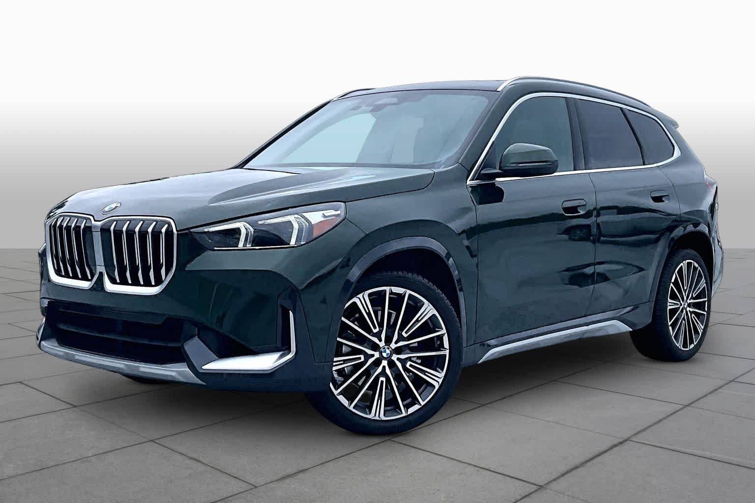 2025 BMW X1 28i