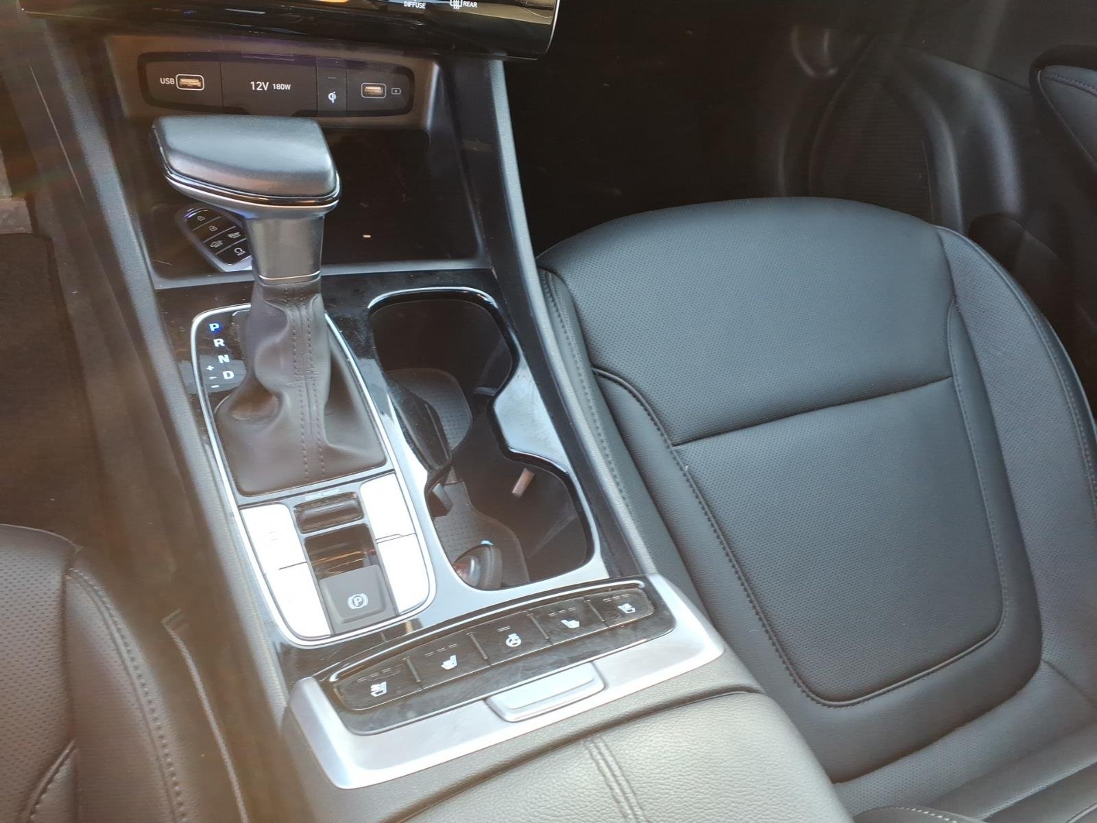2024 Hyundai Santa Cruz Limited - Photo 10