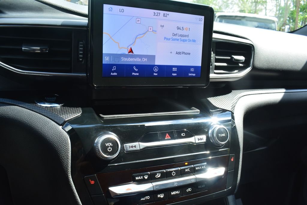 Used 2023 Gray Ford ST-Line image 15