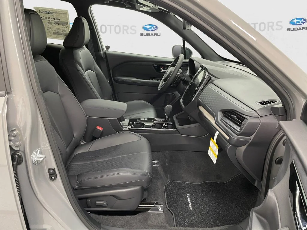 New 2026 RIVER ROCK PEARL Subaru Limited image 13