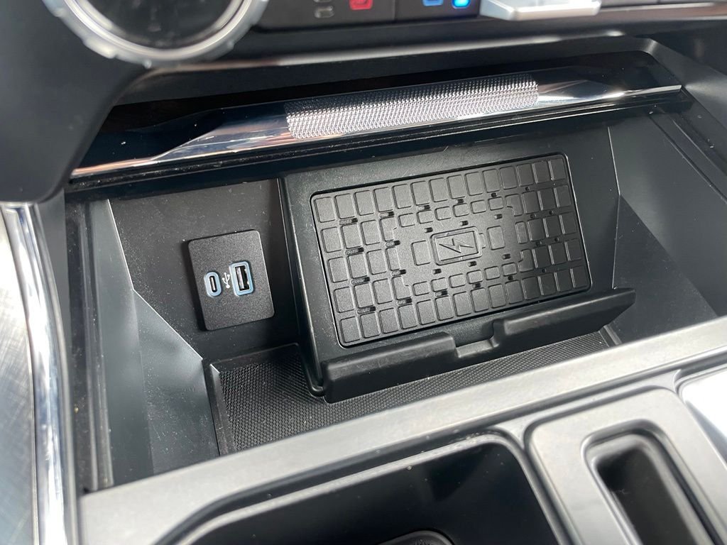 Used 2023 Blue Ford King Ranch image 12