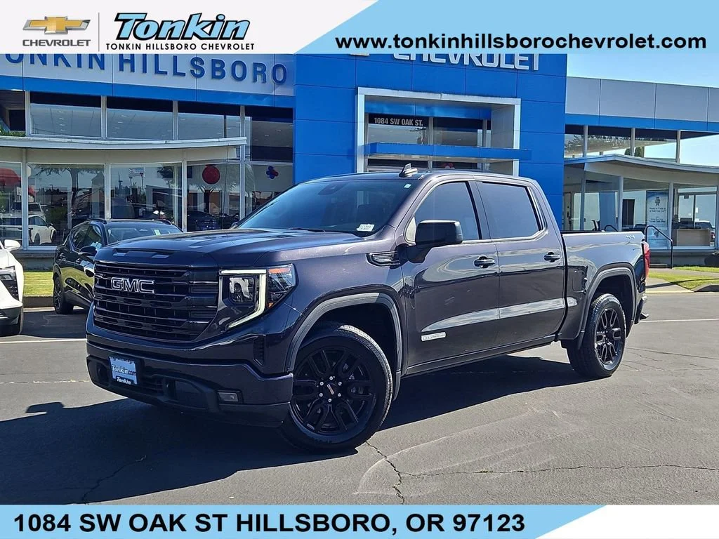 2023 GMC Sierra 4WD Crew Cab Short Box Elevation's photo