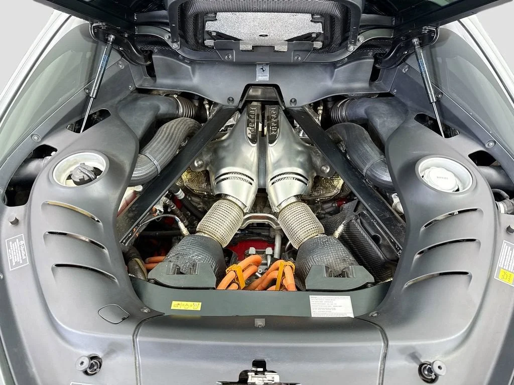Used 2022 Grigio Scuro Ferrari  image 25