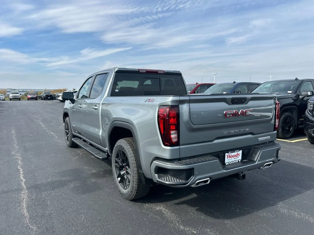 New 2026 Sterling Metallic GMC Elevation image 8