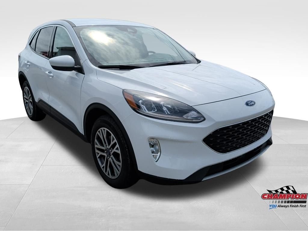 Used 2022 White Ford SEL image 8