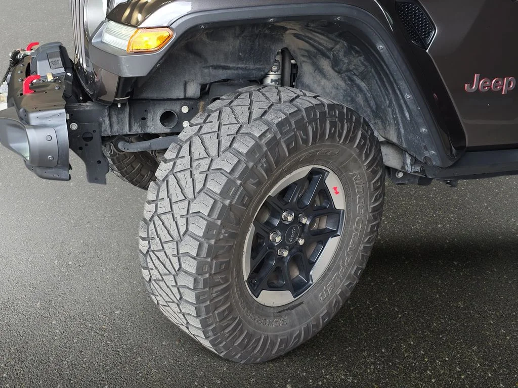Used 2019 Gray Jeep Unlimited Rubicon image 32