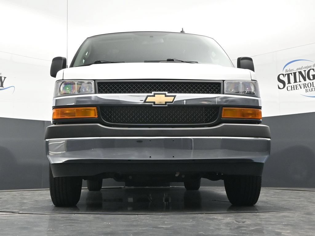 Used 2024 Summit White Chevrolet WT image 30