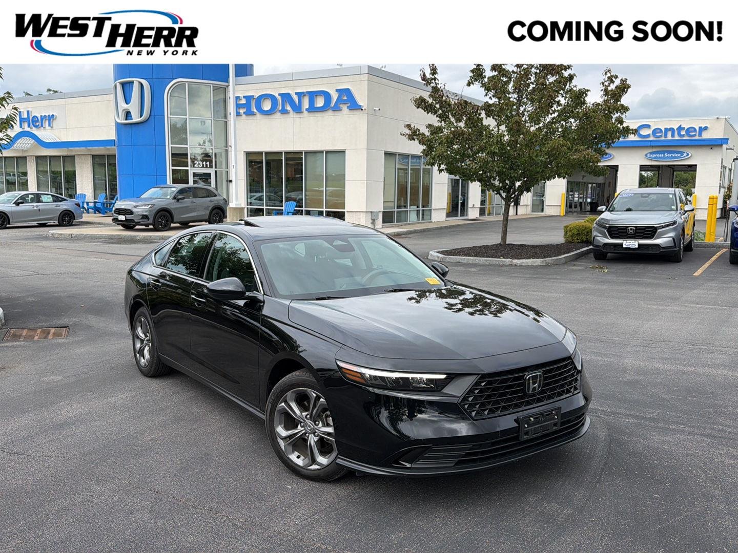Used 2023 Crystal Black Pearl Honda EX image 1