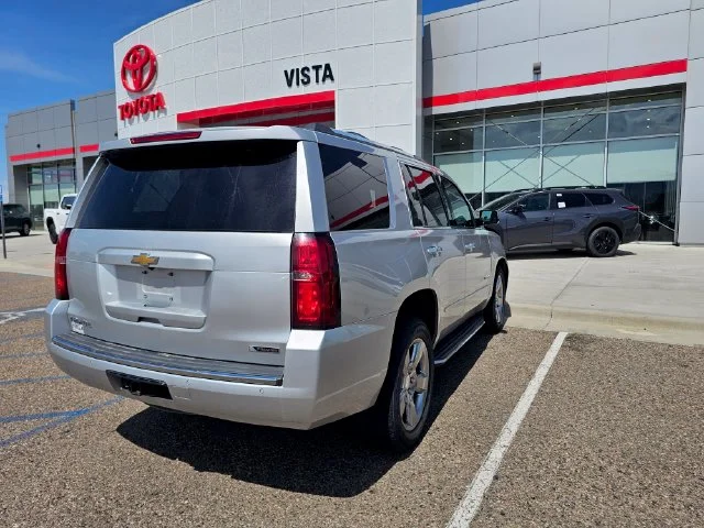 Used 2018 Silver Ice Metallic Chevrolet Premier image 36