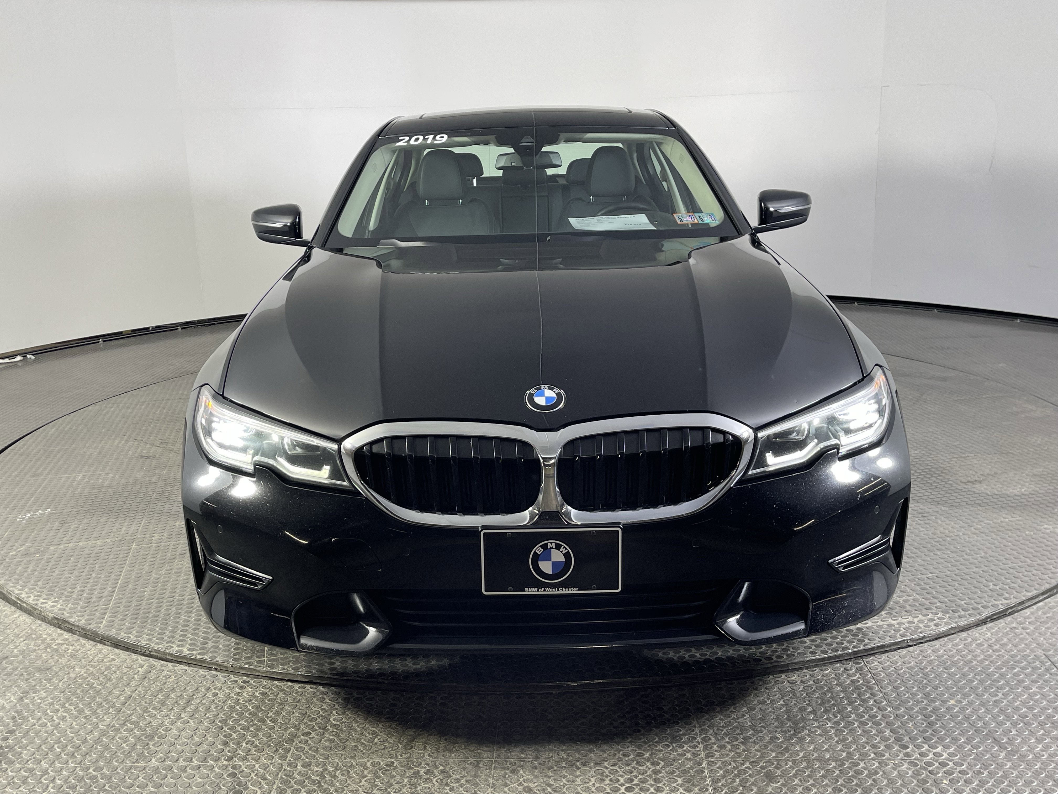 Used 2019 BLACK BMW 330i xDrive image 2