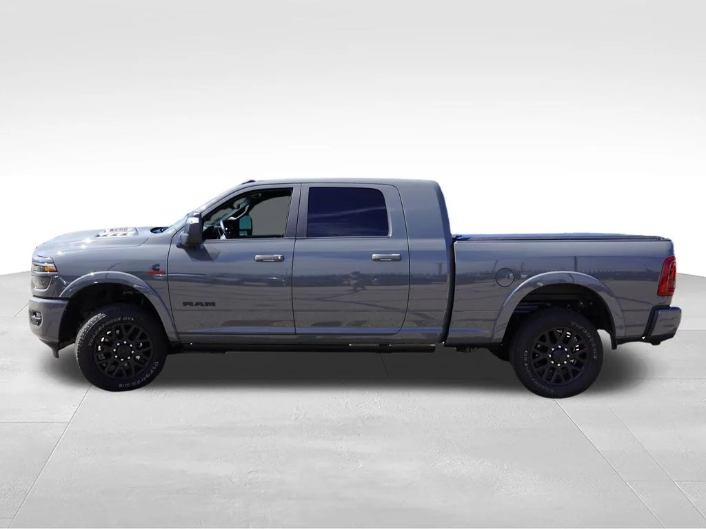 Used 2026 Ceramic Gray Clearcoat Ram Limited image 9