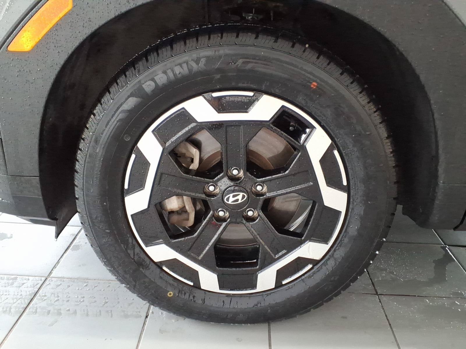 2024 Hyundai Santa Fe SE - Photo 9