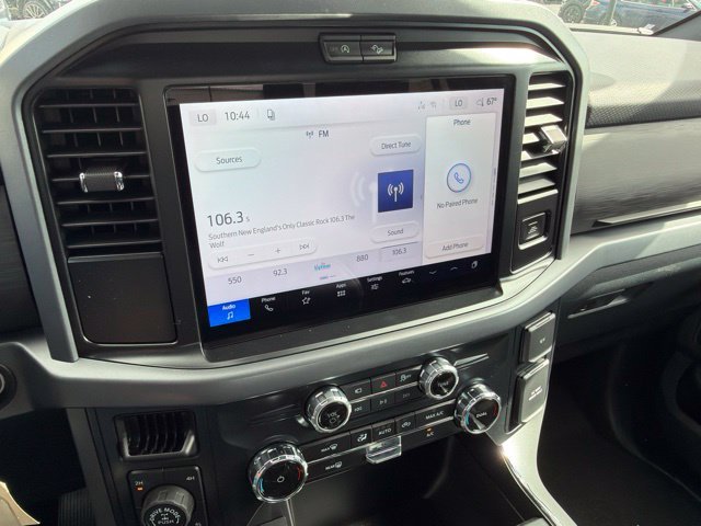 New 2026 Blue Ford XLT image 16