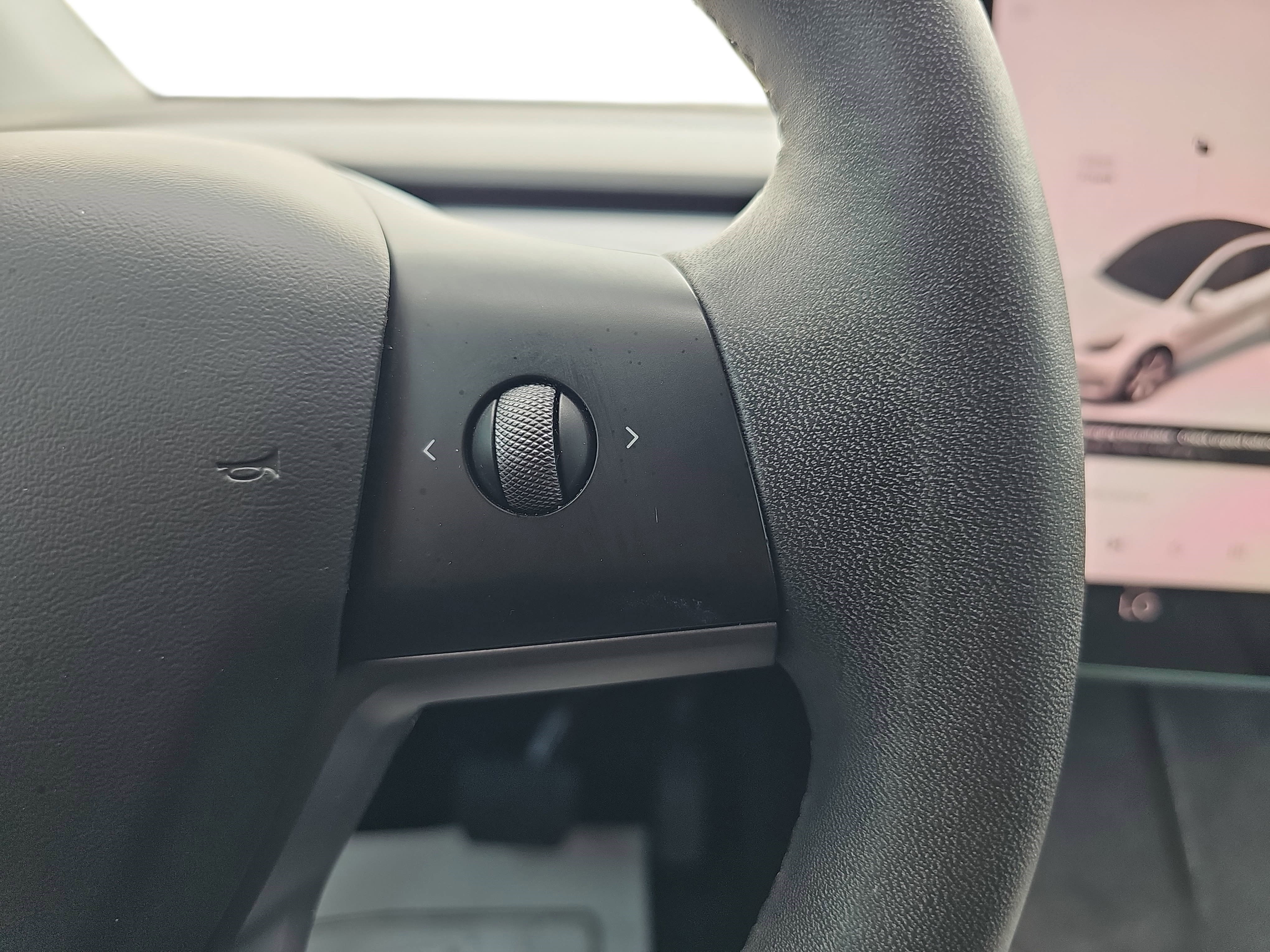 Used 2022  Tesla Long Range image 16