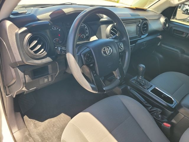 Used 2018 White Toyota SR image 12