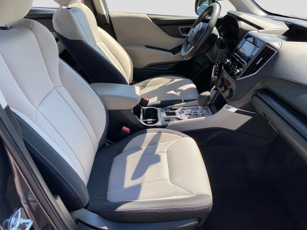 Used 2024 Gray Subaru Base image 22