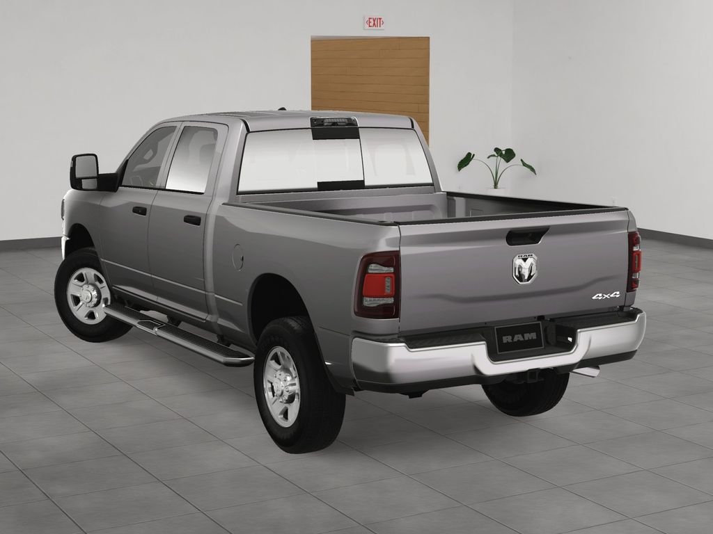 2024 Ram 2500 Tradesman photo 3