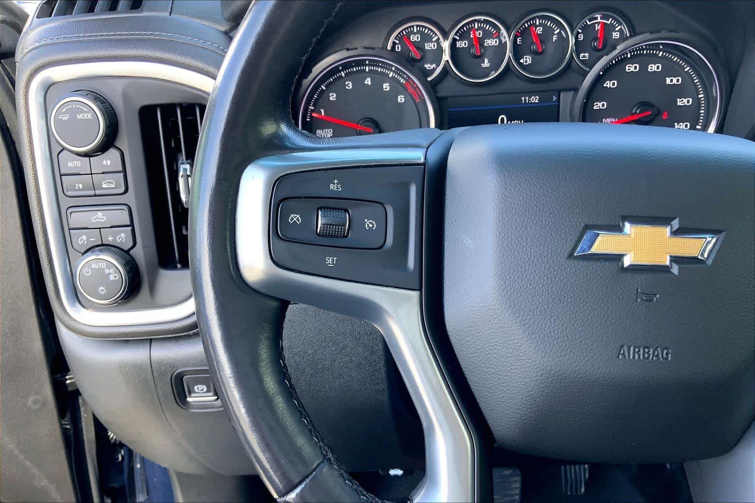 Used 2022 Northsky Blue Metallic Chevrolet LT image 37