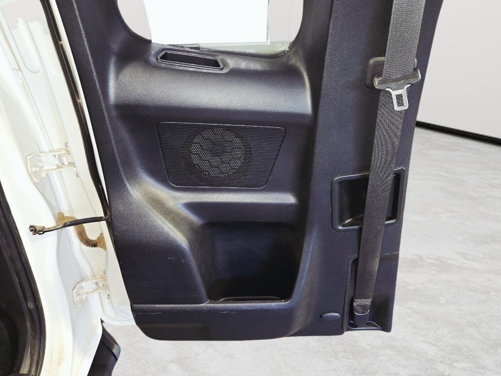 Used 2019 Super White Toyota SR5 image 33