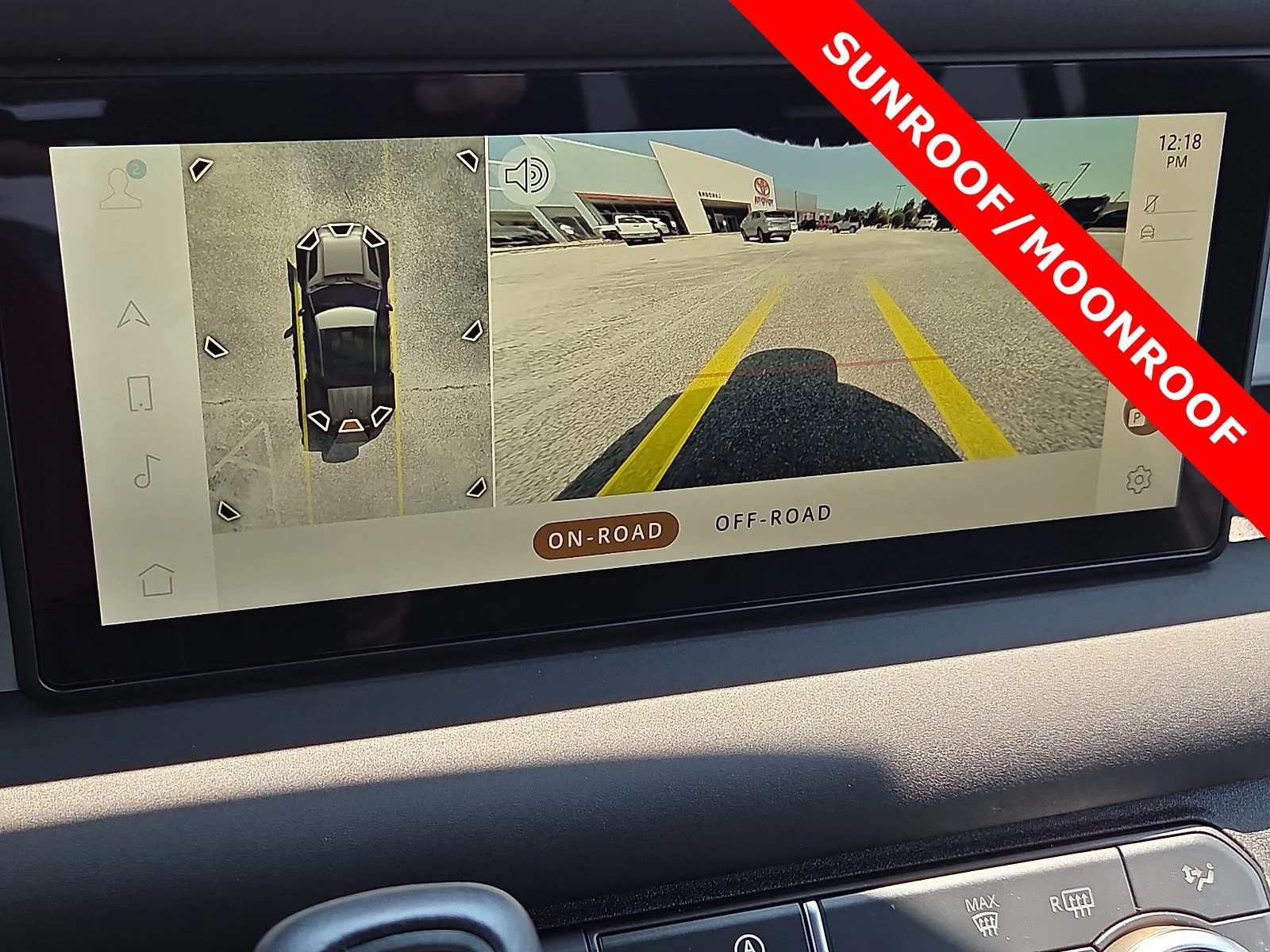 Used 2024 Carpathian Grey Premium Metallic Land Rover X-Dynamic SE image 19