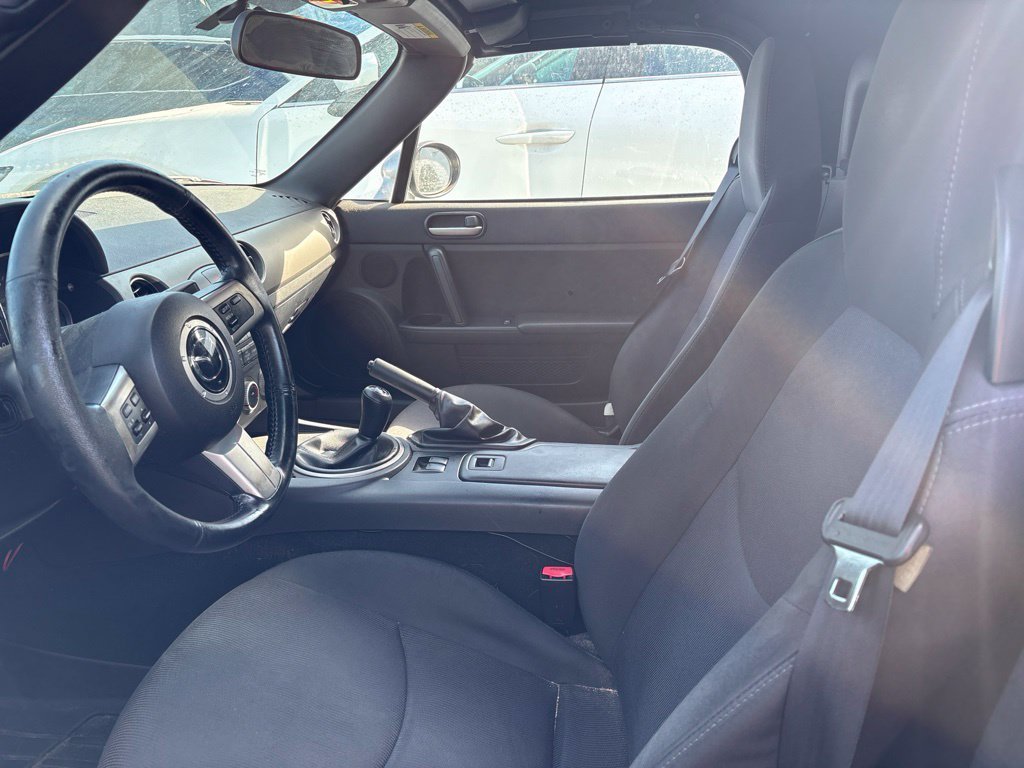 Used 2012 Liquid Silver Metallic Mazda Sport image 10