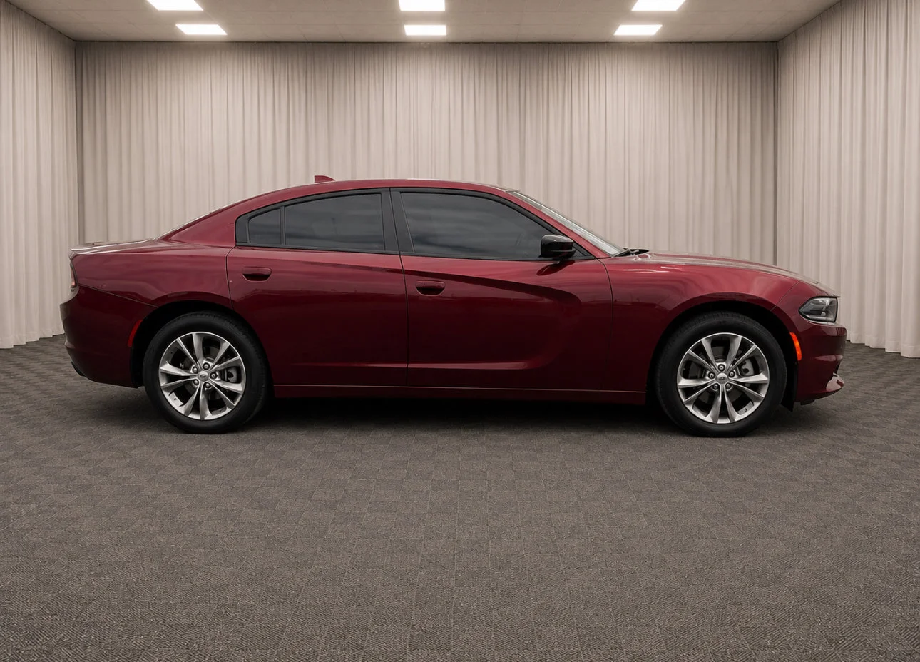 Used 2023 Octane Red Pearlcoat Dodge SXT image 2