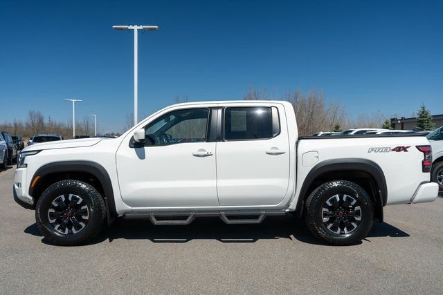 Used 2023 White Nissan PRO-4X image 9