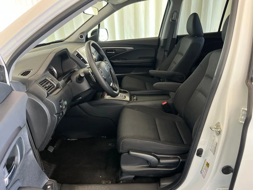 Used 2020 White Honda Sport image 3