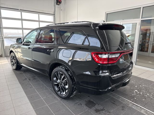 Used 2024 DB Black Crystal Clearcoat Dodge R/T image 3