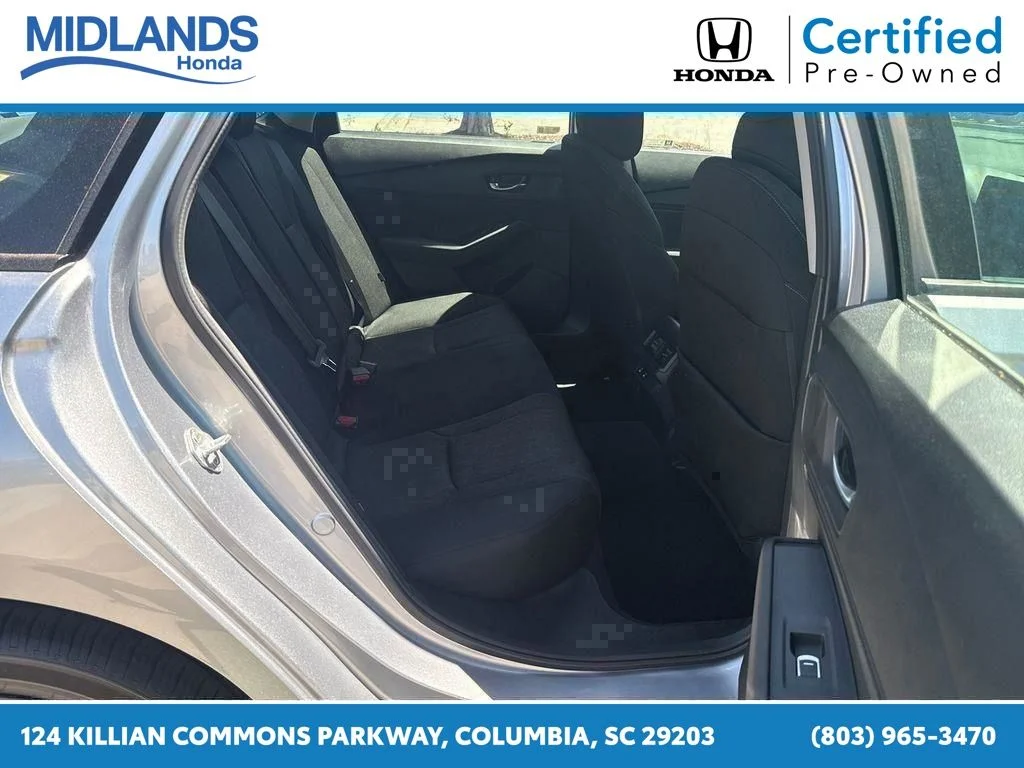 Certified Used 2025 Solar Silver Metallic Honda SE image 29