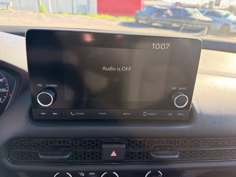 Used 2024  Honda LX image 15