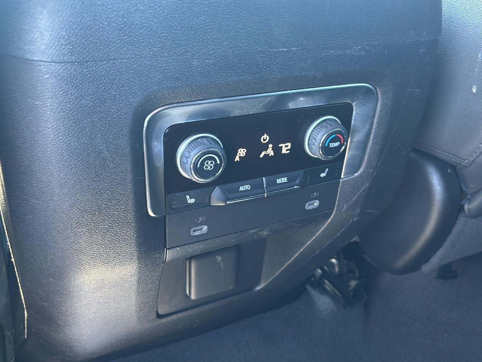 Used 2024 Summit White Chevrolet Z71 image 13