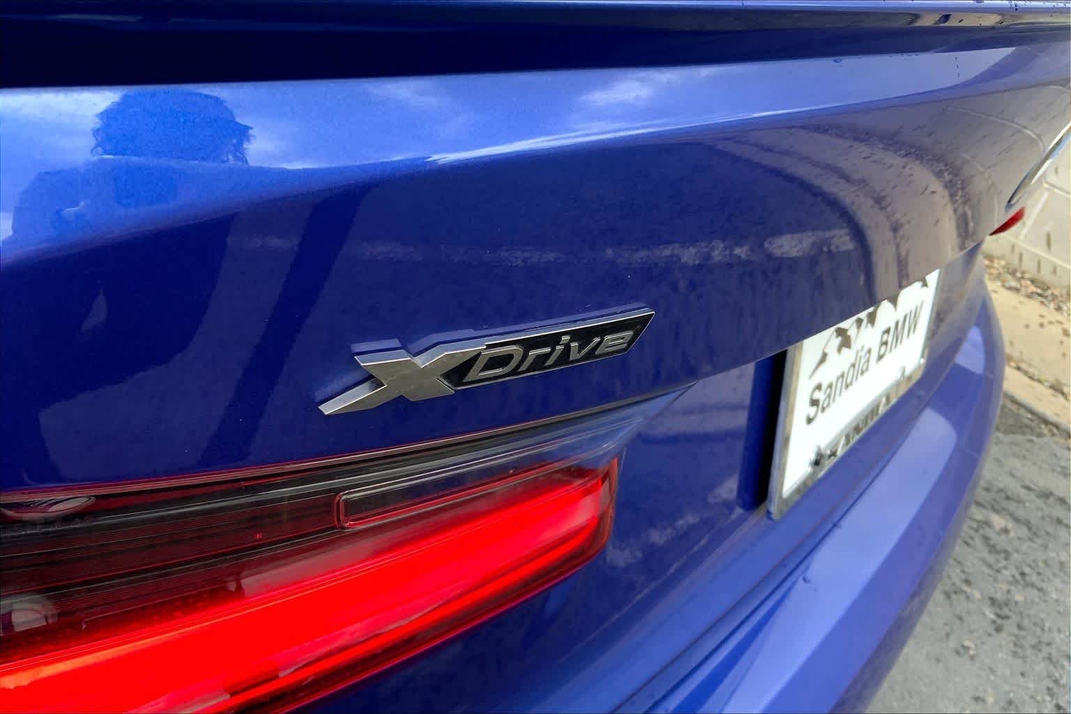 Used 2021 Portimao Blue Metallic BMW M340i xDrive image 27