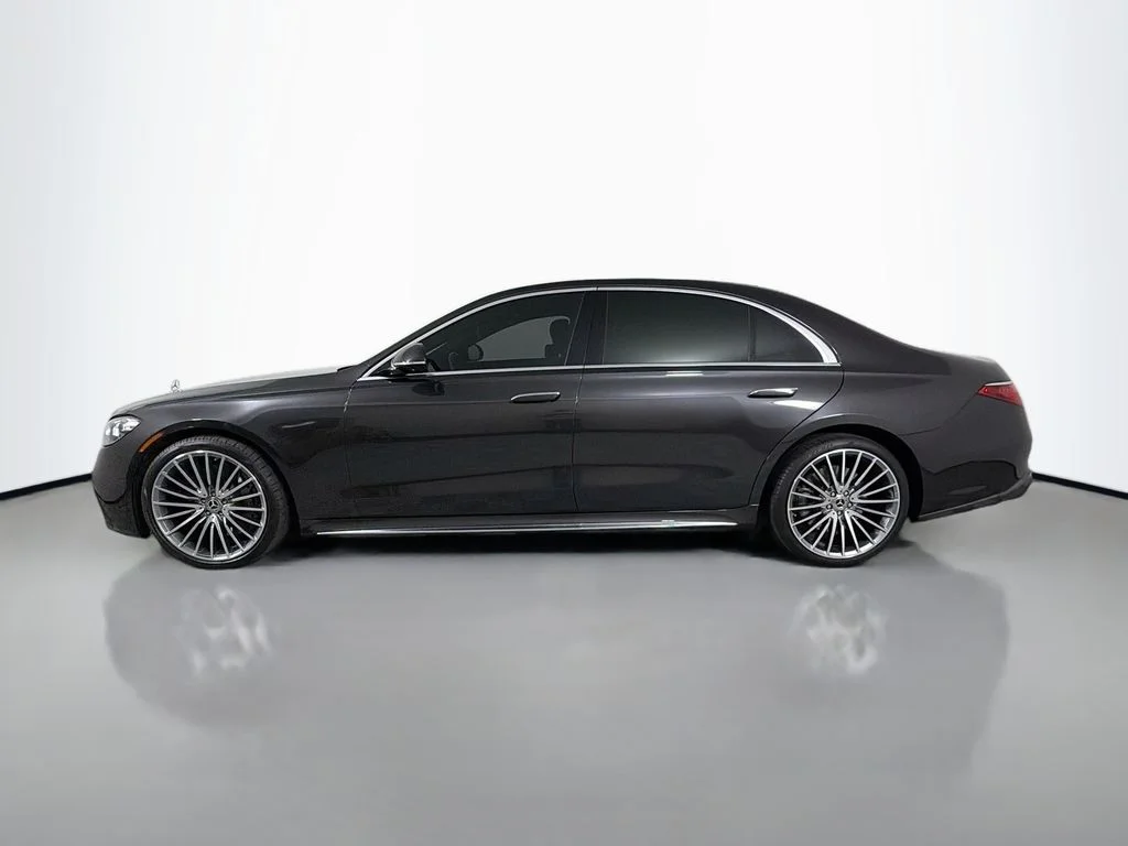Used 2023 Gray Mercedes-Benz S 500 image 8