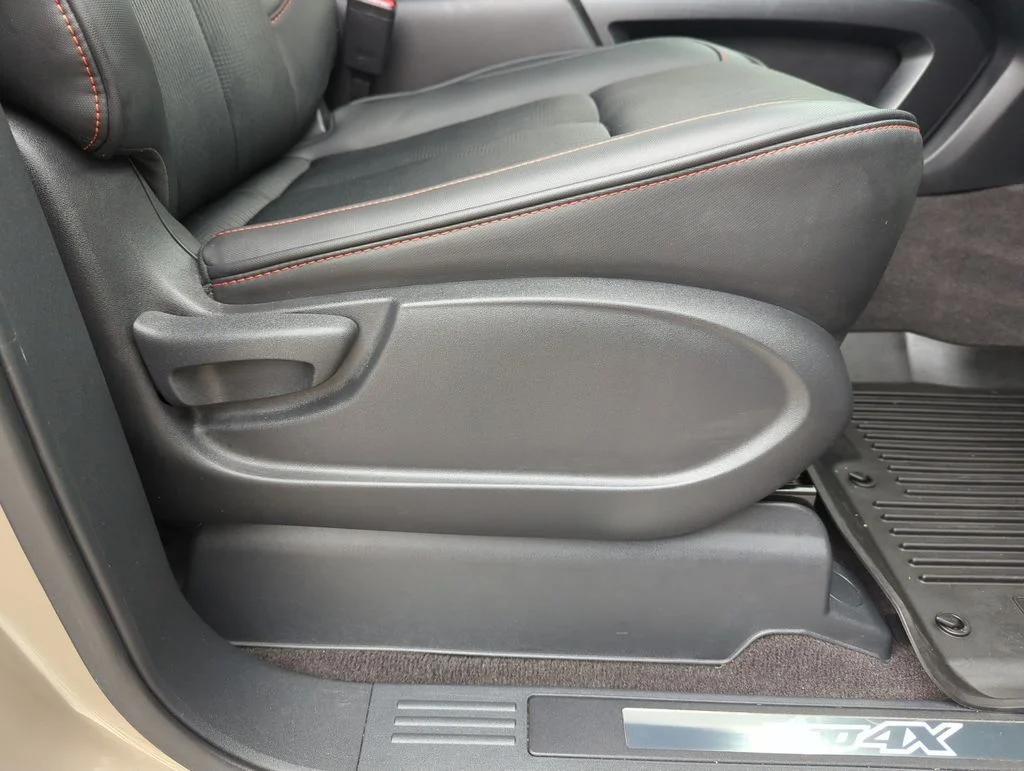 Used 2022 Beige Nissan PRO-4X image 35