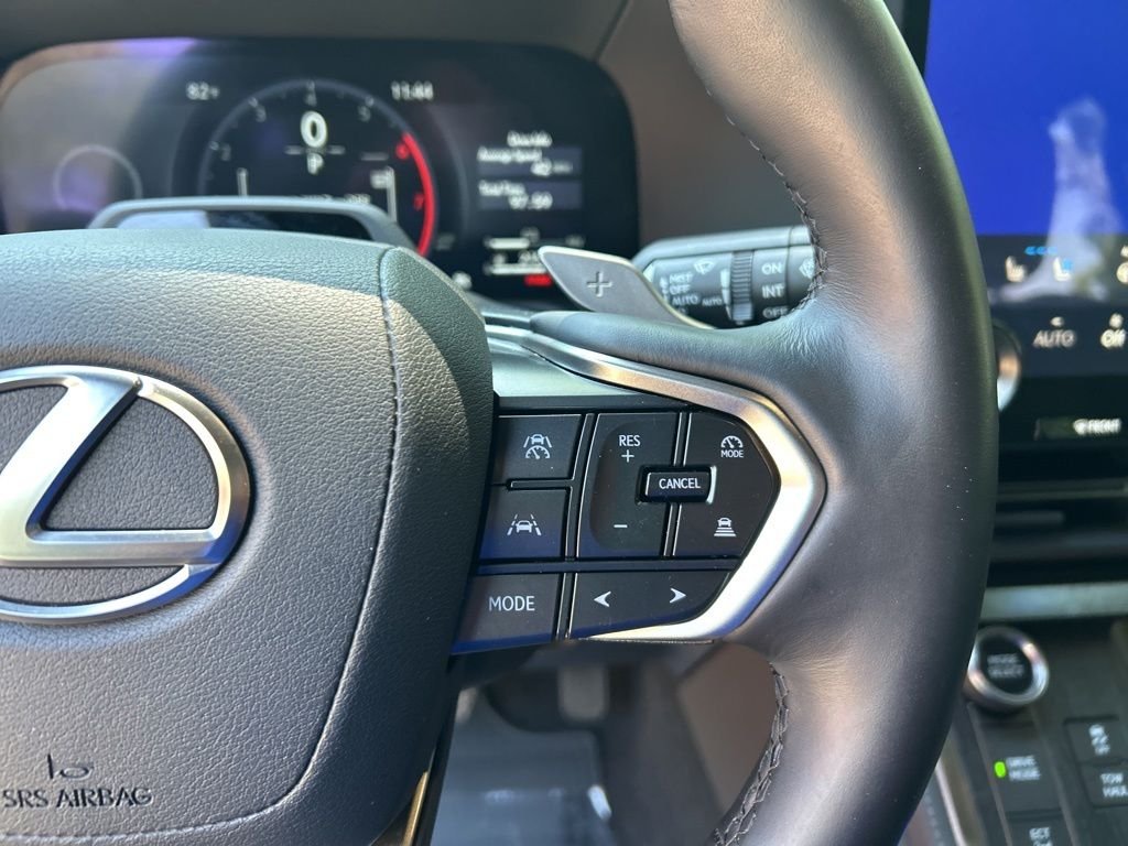 Used 2025 Black Lexus 550 Luxury image 23