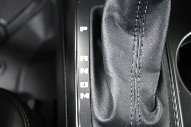 Used 2024 Black Ford Everglades image 27