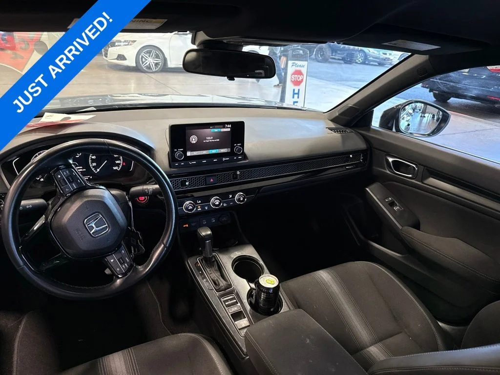 Certified Used 2025 Urban Gray Pearl Honda Sport image 6