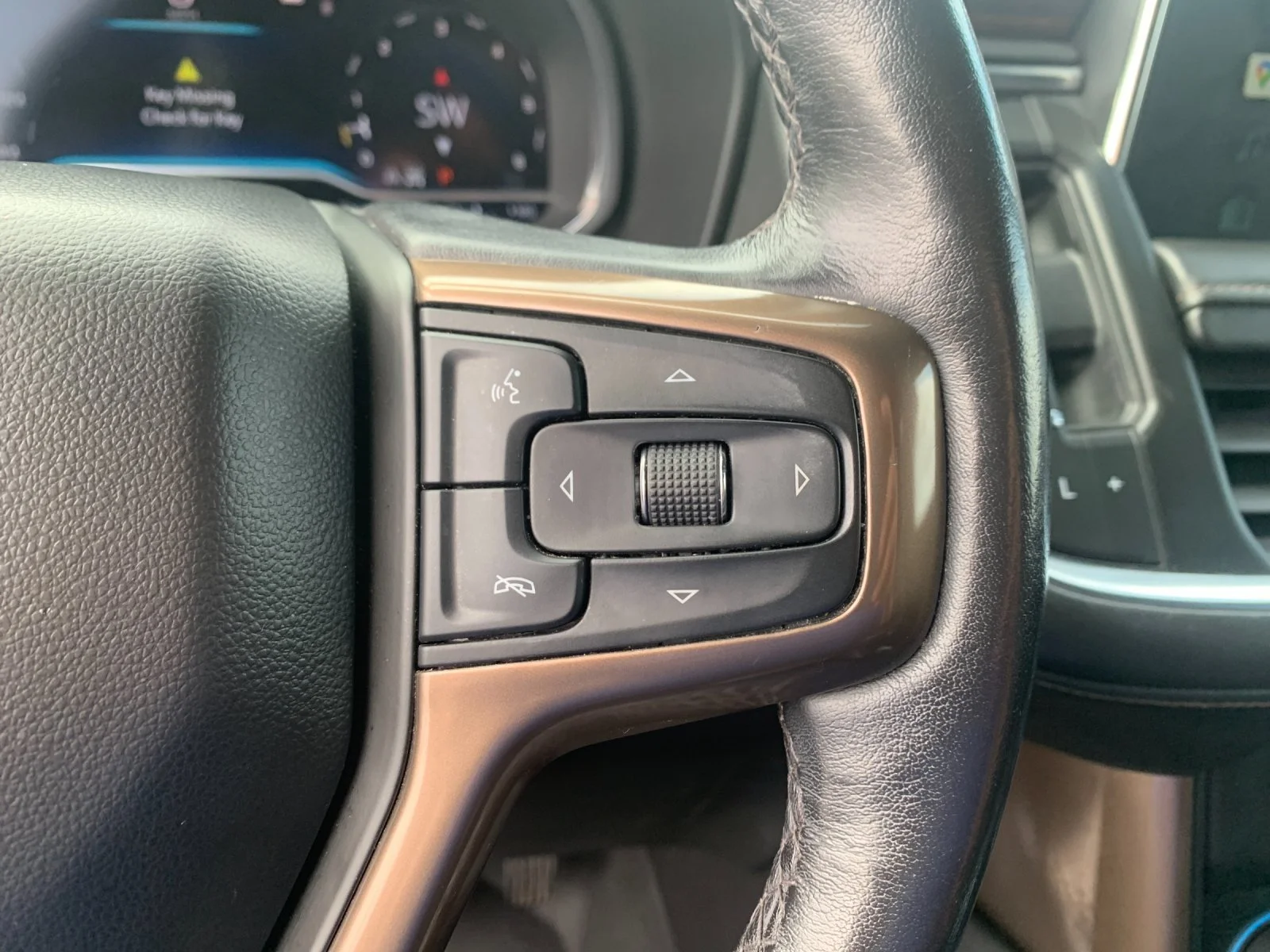 Used 2022 BLACK Chevrolet High Country image 27
