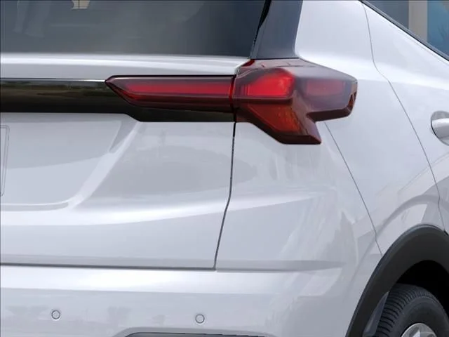 New 2027 White Chevrolet LT image 11