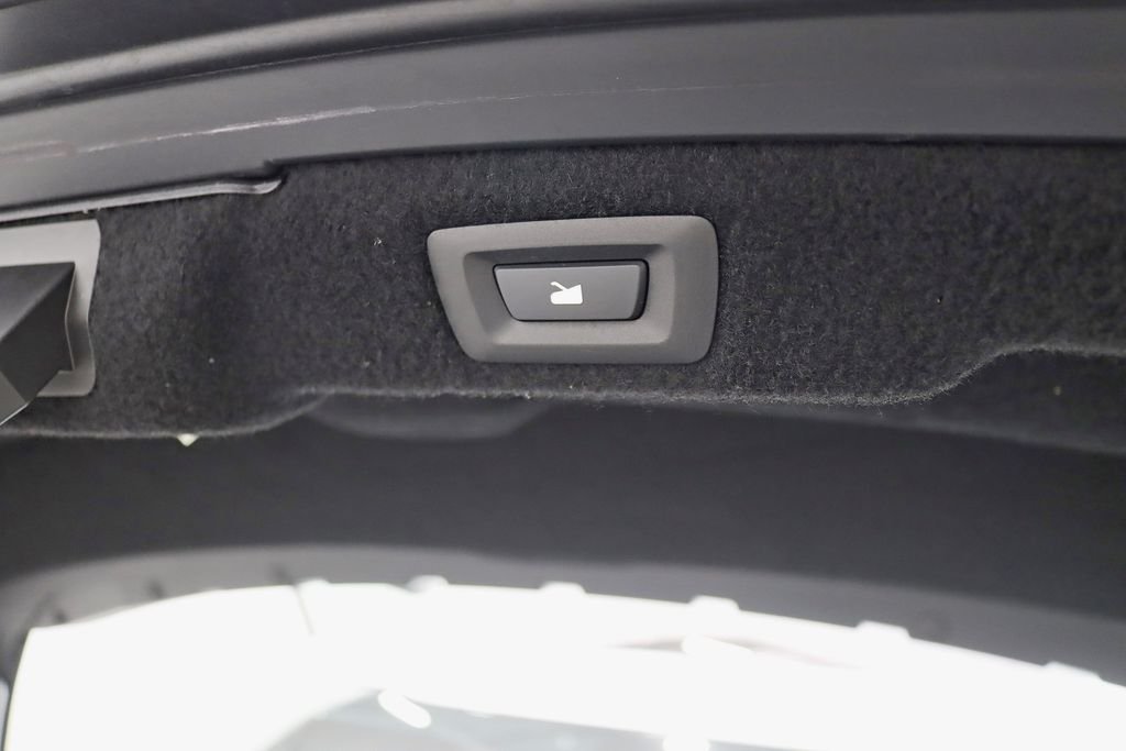 2023 Lucid Air Touring - Photo 46