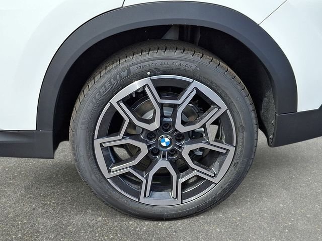 New 2026 Alpine White BMW xDrive28i image 8