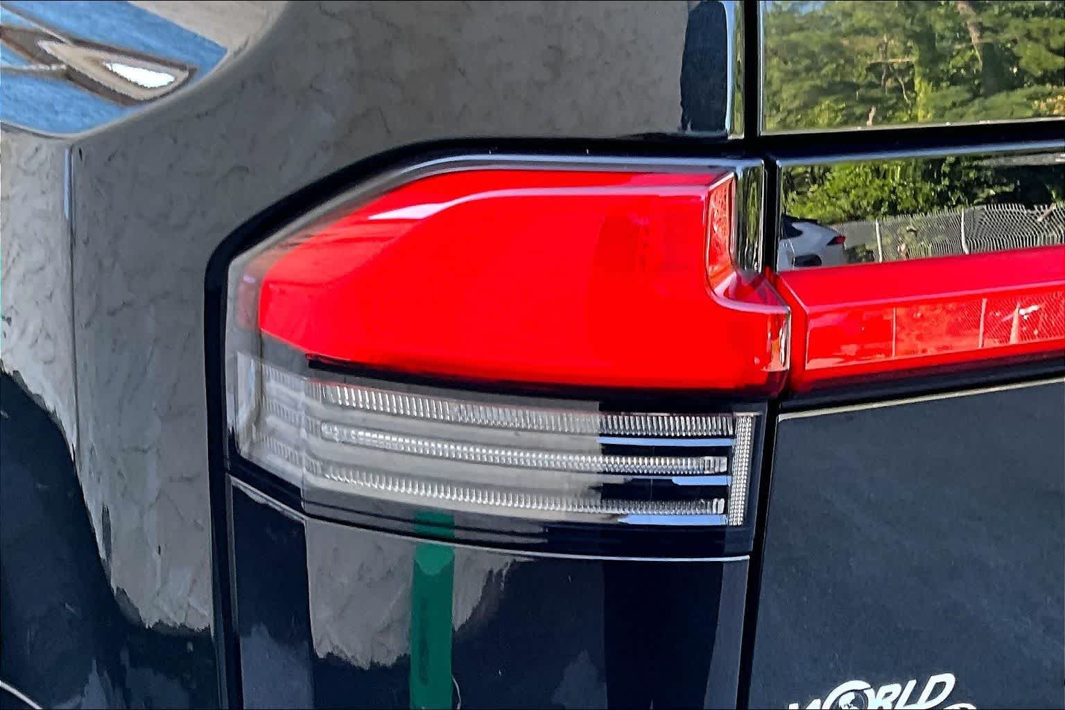 Used 2025 Caviar Lexus Premium+ image 29